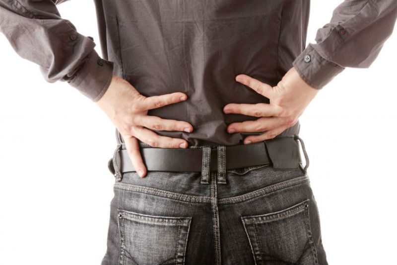 Advantages of Holistic Treatment for Back Pain with Laser Therapy